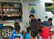 DBI Safari Literasi ke Desa Adat Warung Banten Lebak