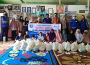 HRS Bersama HI Cabang Bukittinggi Berbagi ke Lansia