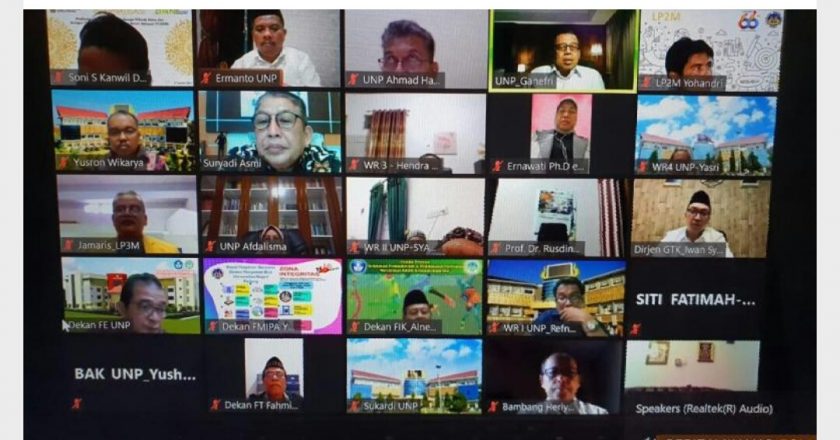 Rektor dan Gelar Rapat Bersama Dewan Pengawas BLU UNP