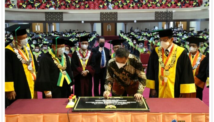 Dirjen Wikan Sakarinto Resmikan Sekolah Vokasi UNP