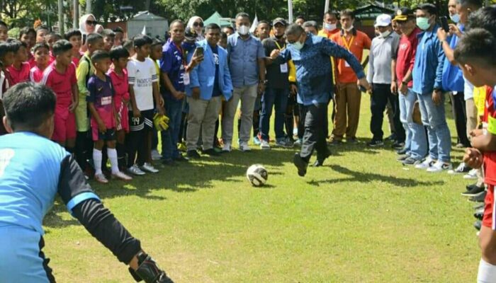 Wako Padang Support Turnamen Sepakbola KNPI Cup U-12/2021