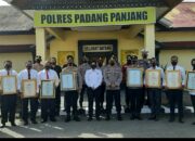 Kornas TRCPPA beri Penghargaan Kapolres Padang Panjang