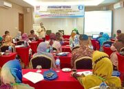 Dosen UNP Pemateri di Bimtek UPTD LDPI Disdikbud Padang