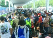 Bertabur Hadiah, Warga Antusias ikuti Sumdarsin