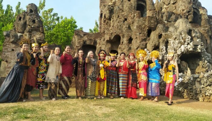 Cegah Terpapar Budaya Luar, Dideklarasikan “Perempuan Berbudaya”