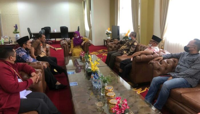 Alumni IAIN-UIN Imam Bonjol Rencanakan Gelar Mubes