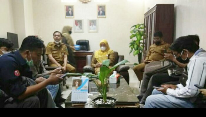 Disbud Sumbar Gelar Kemah Seniman di Payakumbuh