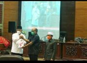 Ranperda KIP Prakarsa DPRD Sumbar Diparipurnakan