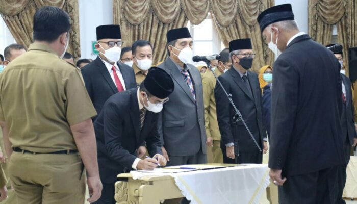 9 Pejabat Tinggi Pratama Pemprov Sumbar Dilantik