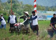 Pemkab Tanah Datar Launching Program Bajak Gratis