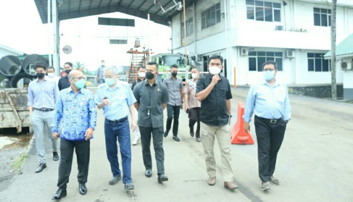 Antisipasi Kelangkaan Migor Polda & Dinas Perdagangan Sumbar Sidak