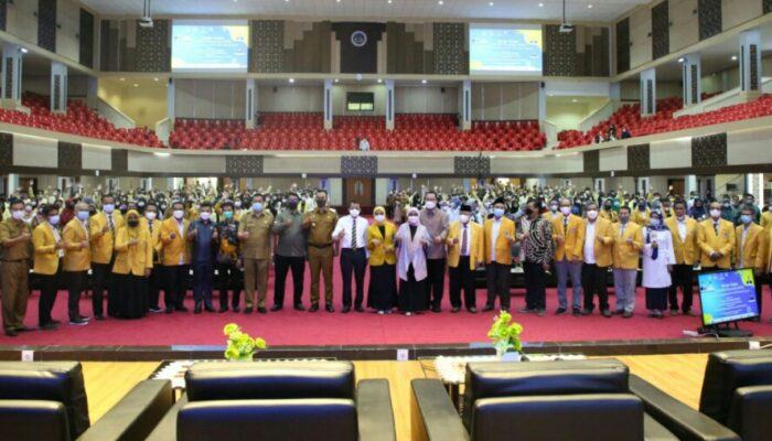 Rektor IPB Isi Kuliah Umum Pendidikan Agroindustri Kampus UNP di Sijunjung