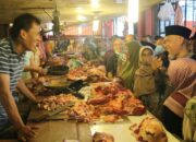 Pastikan Ketersediaan, Gubernur Tinjau Pasar Bawah Bukittinggi