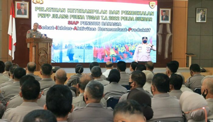 Polda Sumbar Gelar Pelatihan Keterampilan bagi Pegawai Negeri