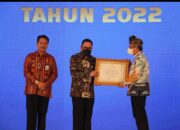 Sumbar Terima Penghargaan Anugerah Kearsipan 2022