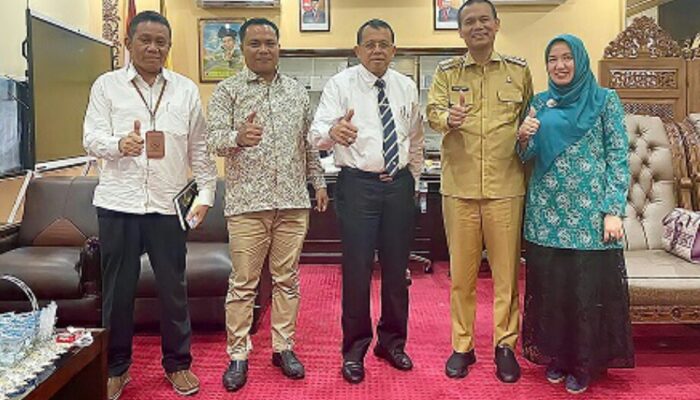 Rektor UNP Apresiasi Majunya Pembangunan Kota Pariaman