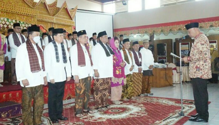 Gubernur Lantik Pengurus K-SMR, Diharapkan Berdayakan 600 Ribu UMKM