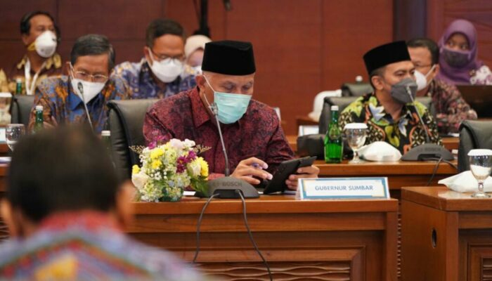 Wapres dan Menkeu Apresiasi Sumbar, Pertama Bentuk KDEKS