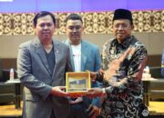 Wakil Ketua DPD RI Beri Motivasi Mahasiswa UNP