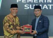 Pemprov Sumbar dan Pemprov Jabar Teken Tiga MoU Kerjasama