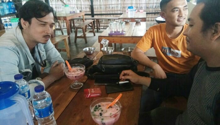 Yok Rasakan Segarnya Es Tebak Khas Rumah Gadang Payakumbuh