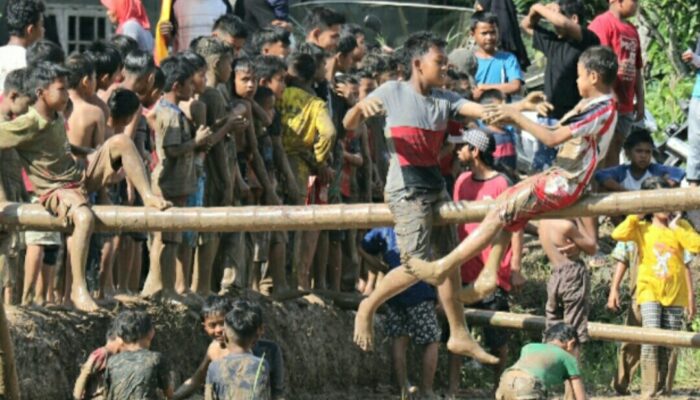 Tarik Wisatawan, Pesta Rakyat Nagari Padang Sibusuak Heboh