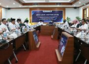 Tekan Laju Inflasi, Pemprov Sumbar Distribusikan KUR dan Bazar