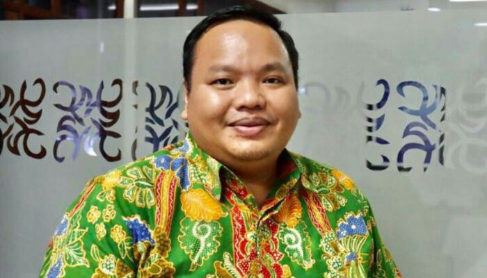 Pemerintah Sebaiknya Menunda Kenaikan Harga BBM