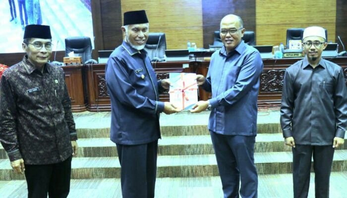 Rapat Paripurna, Gubernur Sumbar: Belanja Daerah Naik 5,58 %