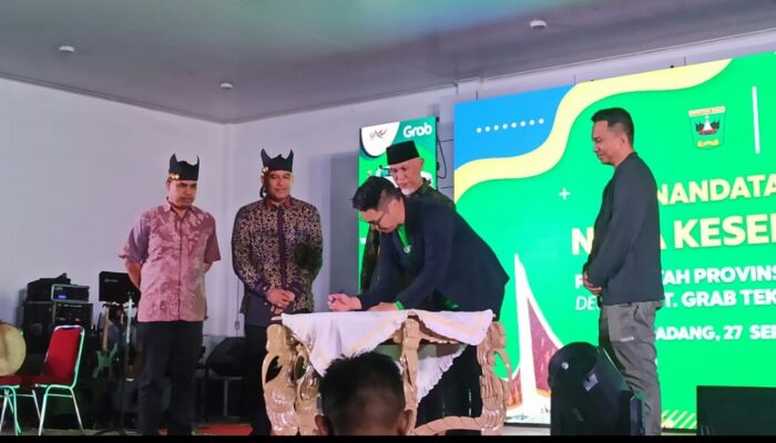 Dinas Pariwisata Gelar Anugerah Wisata 2022 bagi Pelaku Wisata Sumbar