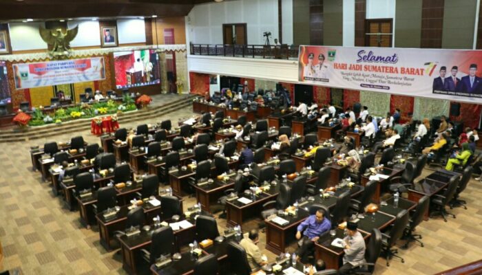 Ranperda APBD Perubahan Sumbar 2022 Disahkan