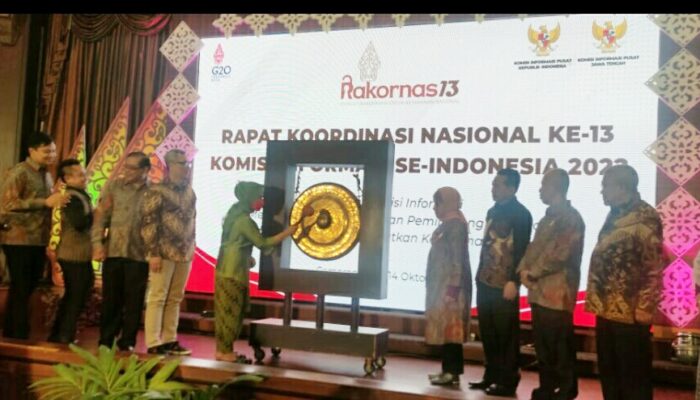 Komitmen Pejabat Tingkat Pusat tentang KIP, Positif