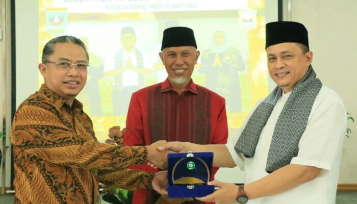 Pemprov Sumbar Teken MoU dengan 4 Rumah Sakit Nasional