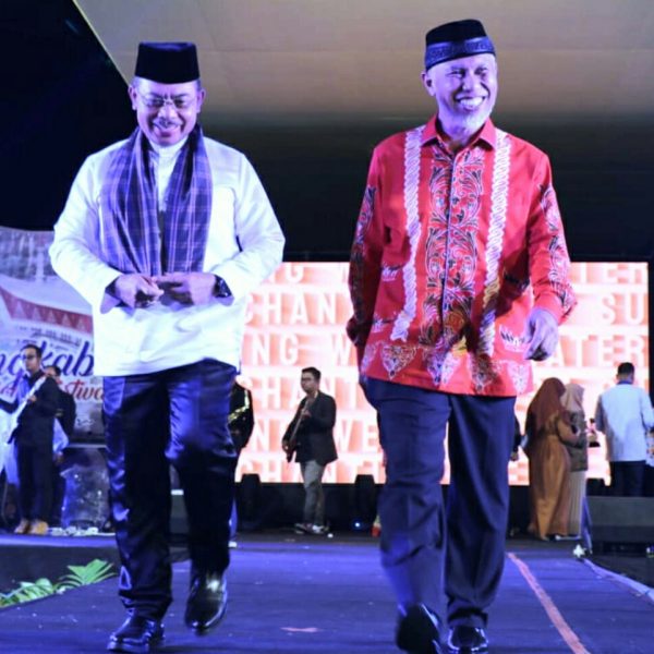 Minangkabau Fashion Festival Angkat Karya Kearifan Lokal Sumbar