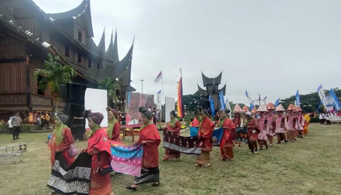 Festival Pesona Minangkabau Kembali Digelar