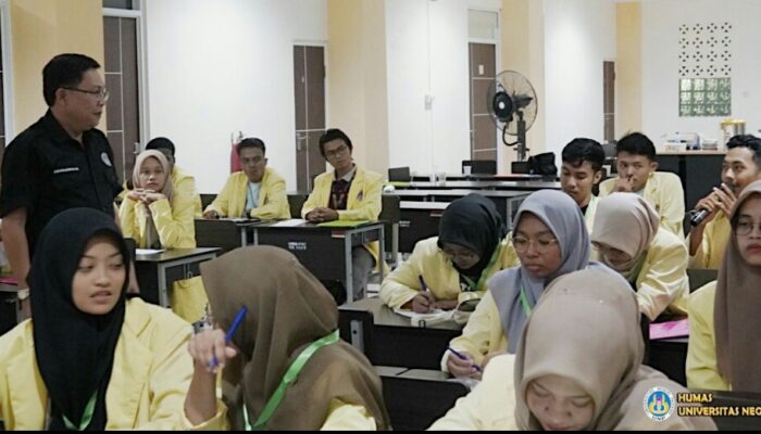 Perkuat Ilmu Keorganisasian, Kemahasiswaan UNP Gelar LKMM