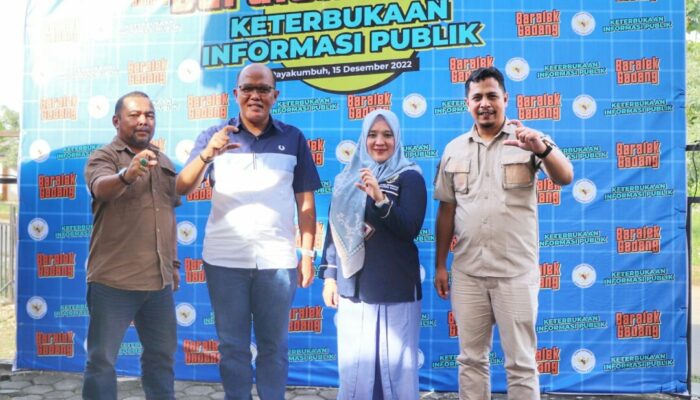 Serius tentang KIP, Supardi Dianugerahi BUKA Award