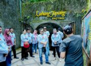 Rombongan City Tour Forsesdasi Kunjungi Lobang Jepang