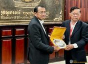 Rektor UNP Diskusi dengan Kementerian Pemuda & Olahraga Kamboja