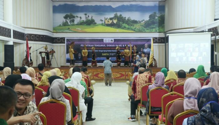 Pengurus IAI Sumbar Periode 2022-2026 Dilantik