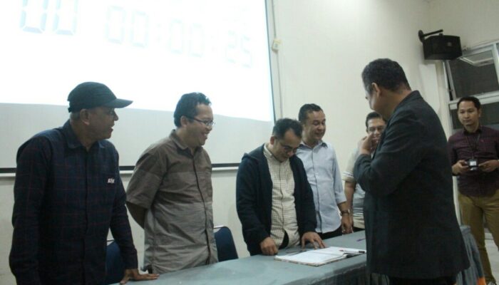 KPU se- Sumbar Lantik 3.795 anggota PPS Serentak