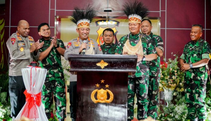 TNI-Polri Kawal Seluruh Kebijakan di Papua