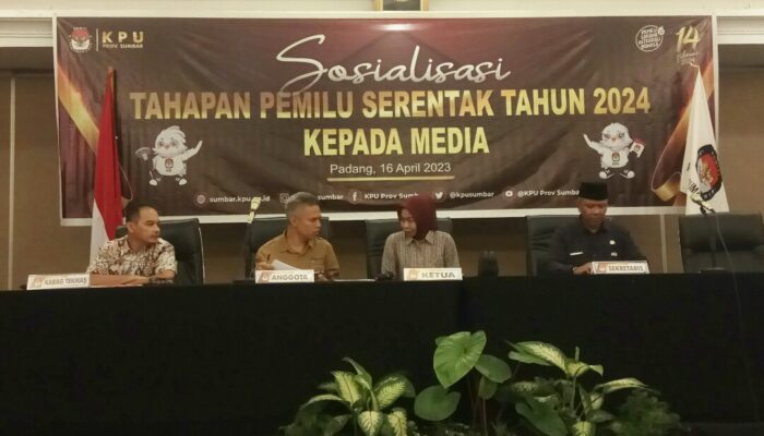 KPU Sumbar Sosialisasi Tahapan Pemilu 2024 Bersama Media