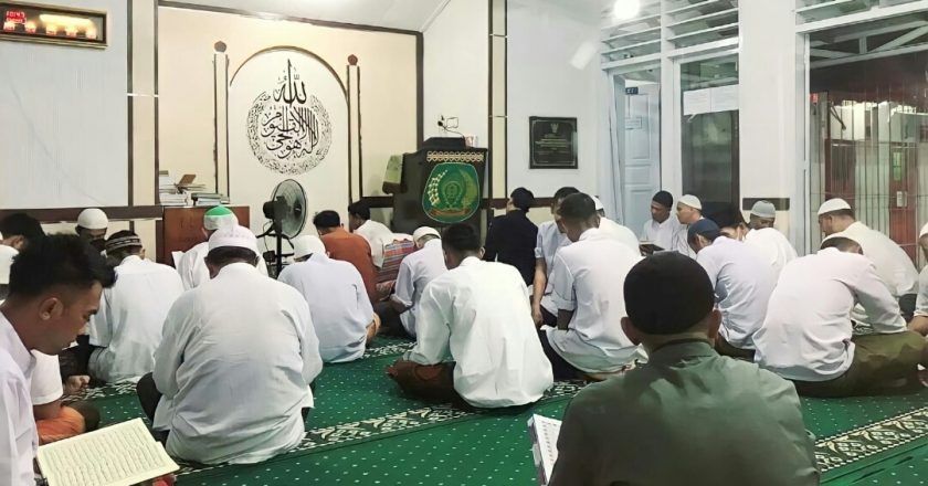 Keren, Santri Binaan Lapas Suliki Rutin Tadarusan