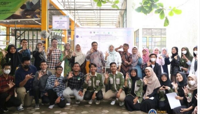 Biologi UNP Launching Bank Sampah ADIPOSA