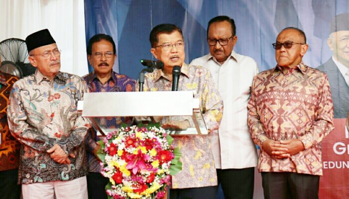 JK Tekan Tombol Groundbreaking Kampus Cipayung UP