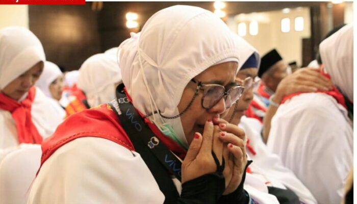 Jemaah Haji Kloter 13 Dari Dharmasraya & Sijunjung Penuh Haru