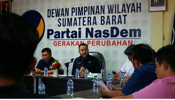 Putra Minang  Petinggi NasDem Beri Pembekalan 655 Bacaleg