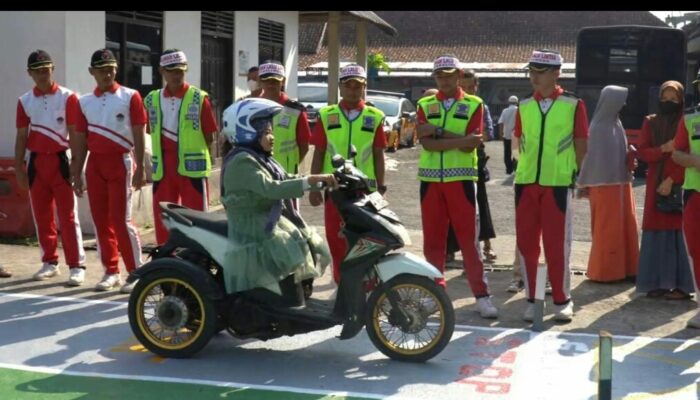 Masyarakat Respon Positif Perubahan Lintasan Ujian SIM