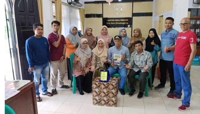 PKM FE UNP di Simalanggang, Pelatihan Laporan Keuangan Berbasis Digital